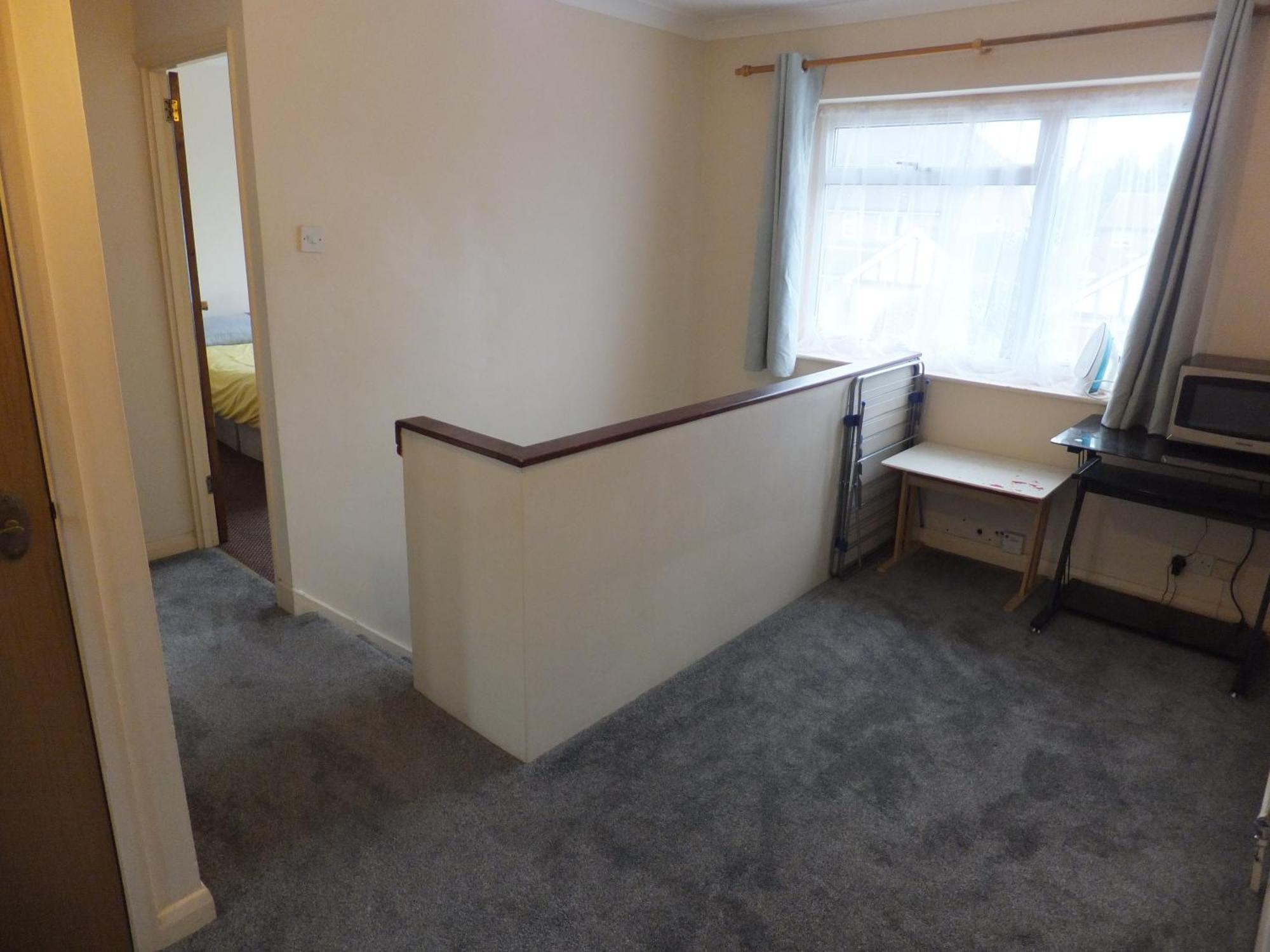 Many Worlds Meet - Eurostar, Wimbledon 30 Mins, Central London, Gatwick 15 Mins - Spacious, Sleeps Up To 16 Plus Cot - Free Wifi, Parking - Next To Lloyd Park, Great For Families, Walkers, Relocators - Ideal For Contractors London Borough of London Borough of Croydon Exterior foto