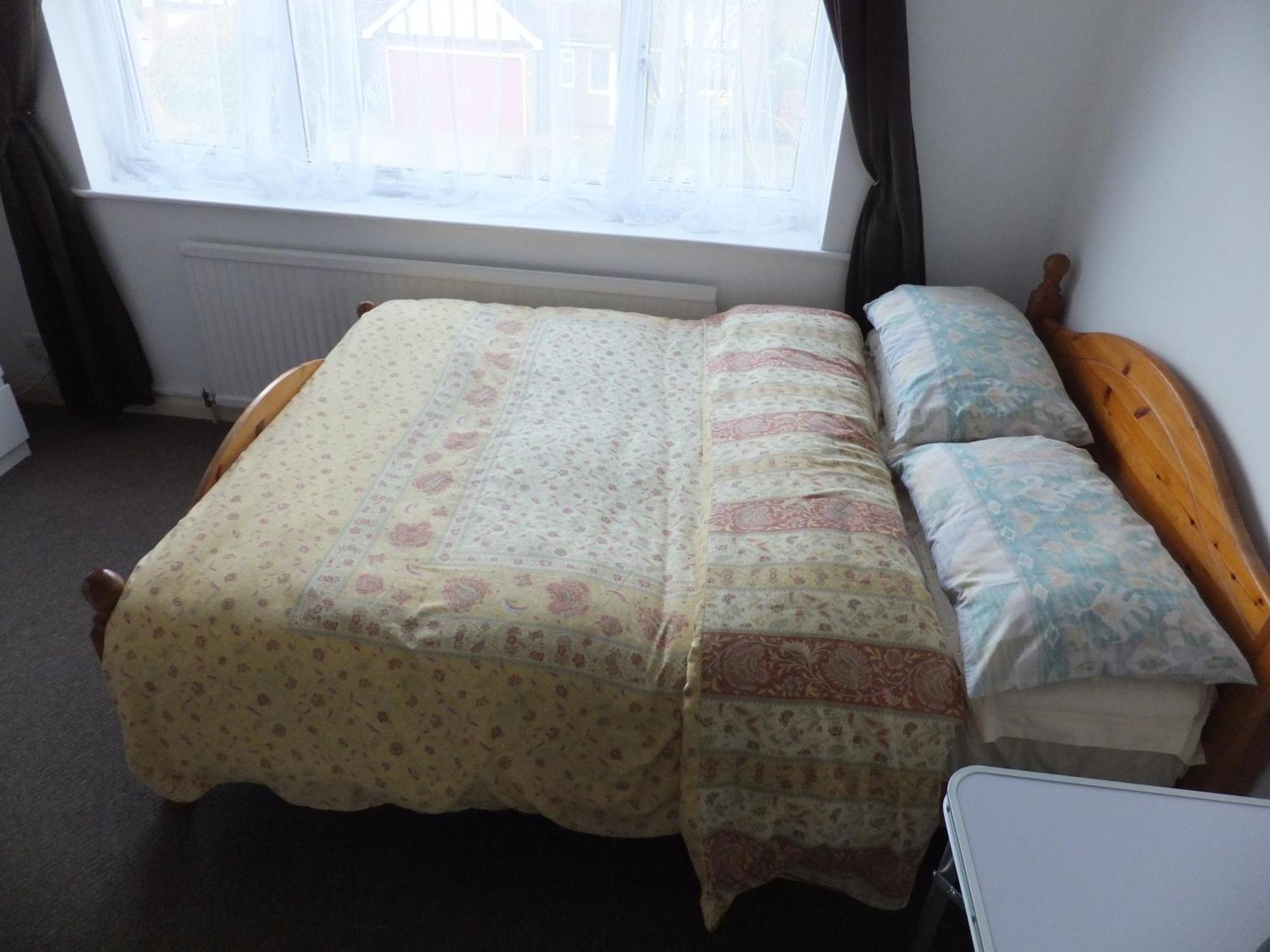 Many Worlds Meet - Eurostar, Wimbledon 30 Mins, Central London, Gatwick 15 Mins - Spacious, Sleeps Up To 16 Plus Cot - Free Wifi, Parking - Next To Lloyd Park, Great For Families, Walkers, Relocators - Ideal For Contractors London Borough of London Borough of Croydon Exterior foto