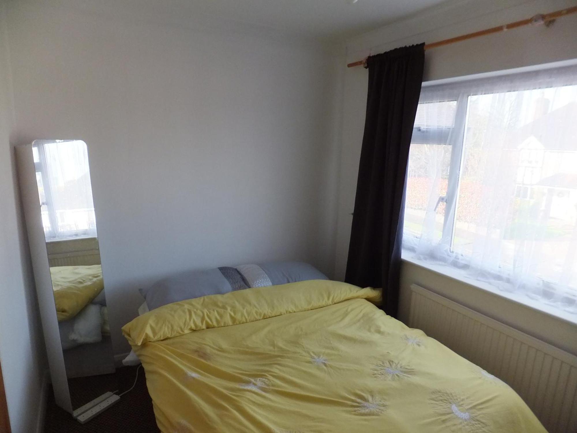 Many Worlds Meet - Eurostar, Wimbledon 30 Mins, Central London, Gatwick 15 Mins - Spacious, Sleeps Up To 16 Plus Cot - Free Wifi, Parking - Next To Lloyd Park, Great For Families, Walkers, Relocators - Ideal For Contractors London Borough of London Borough of Croydon Zimmer foto