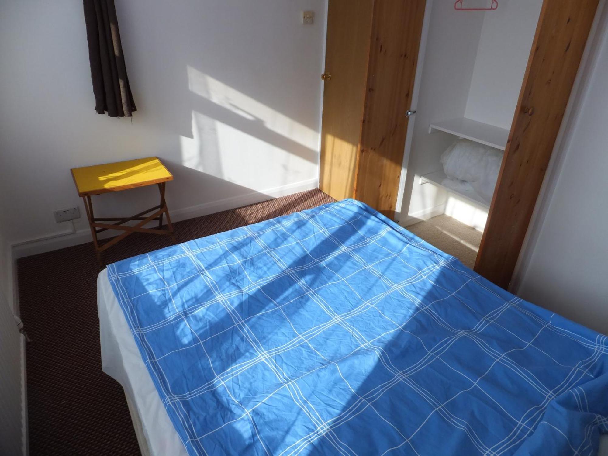 Many Worlds Meet - Eurostar, Wimbledon 30 Mins, Central London, Gatwick 15 Mins - Spacious, Sleeps Up To 16 Plus Cot - Free Wifi, Parking - Next To Lloyd Park, Great For Families, Walkers, Relocators - Ideal For Contractors London Borough of London Borough of Croydon Zimmer foto